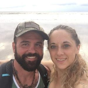 Meet your Posher, Hayley